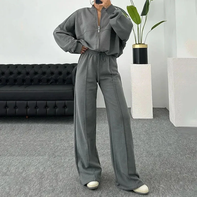 LONA- Comfy Tracksuit